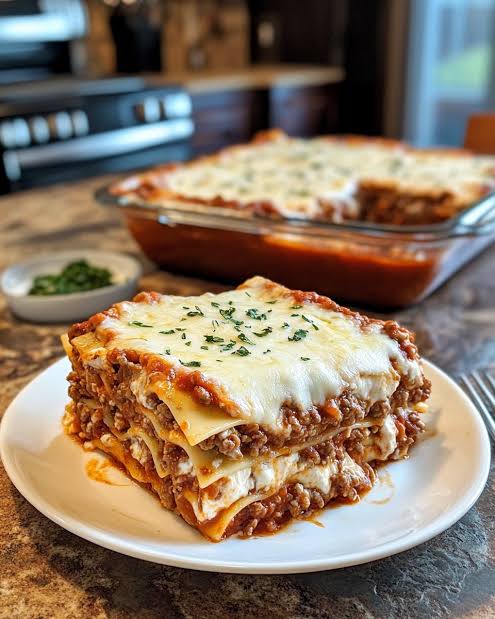 High Protein Lasagna with Beef and Cottage Cheese